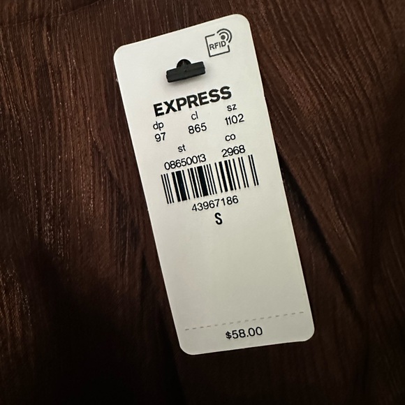 Metallic Gathered Neck Balloon Sleeve Top - Picture 10 of 11